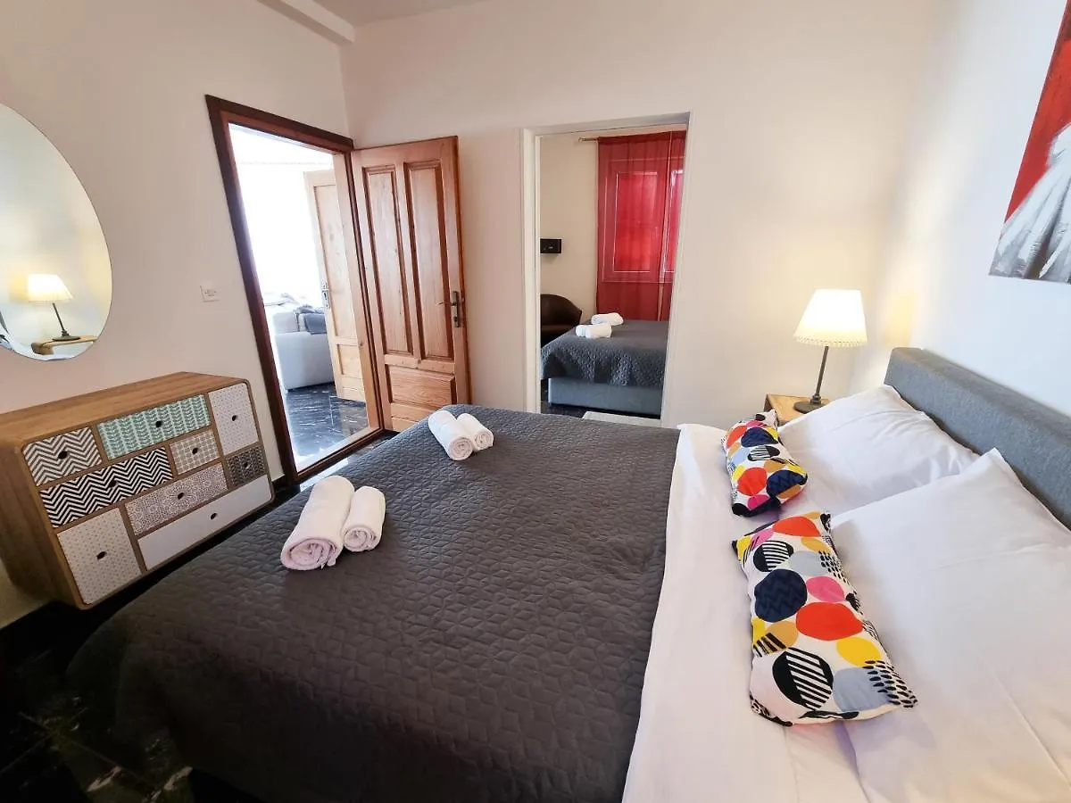 Apartments Paradiso Pula
