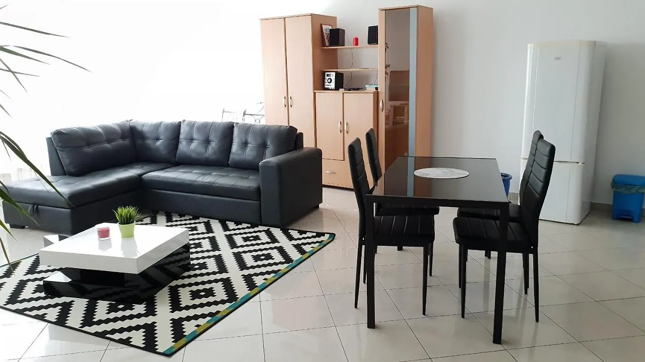 Apartments Paradiso Pula 0*,  Croatia